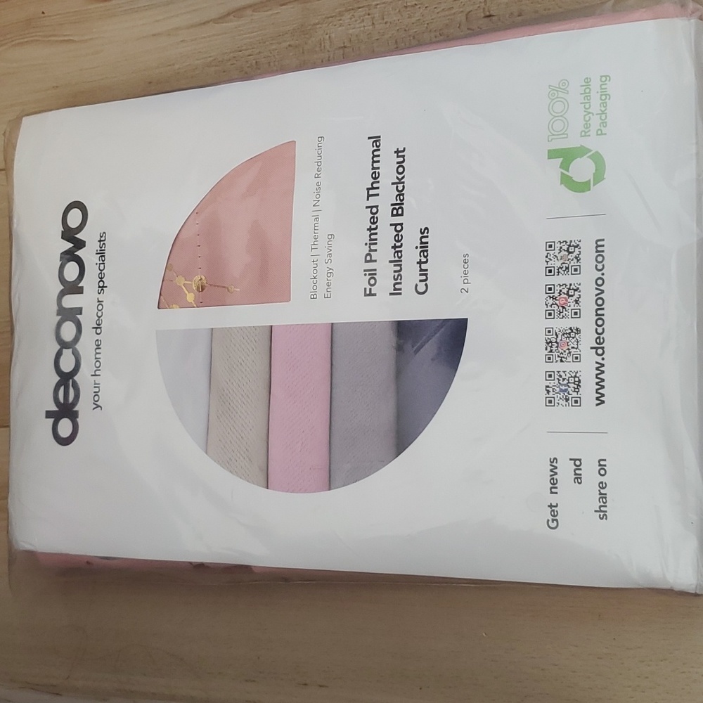 Deconovo foil printed thermal insulated blackout curtain new in package